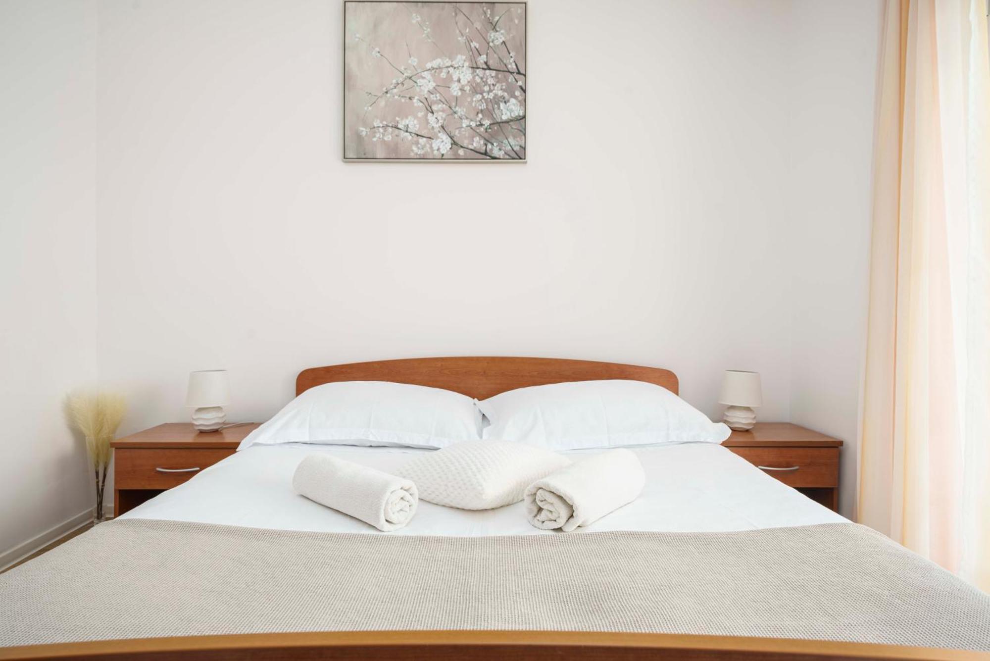 Apartments Vitis - City Centre - Free Parking Vodice Zewnętrze zdjęcie