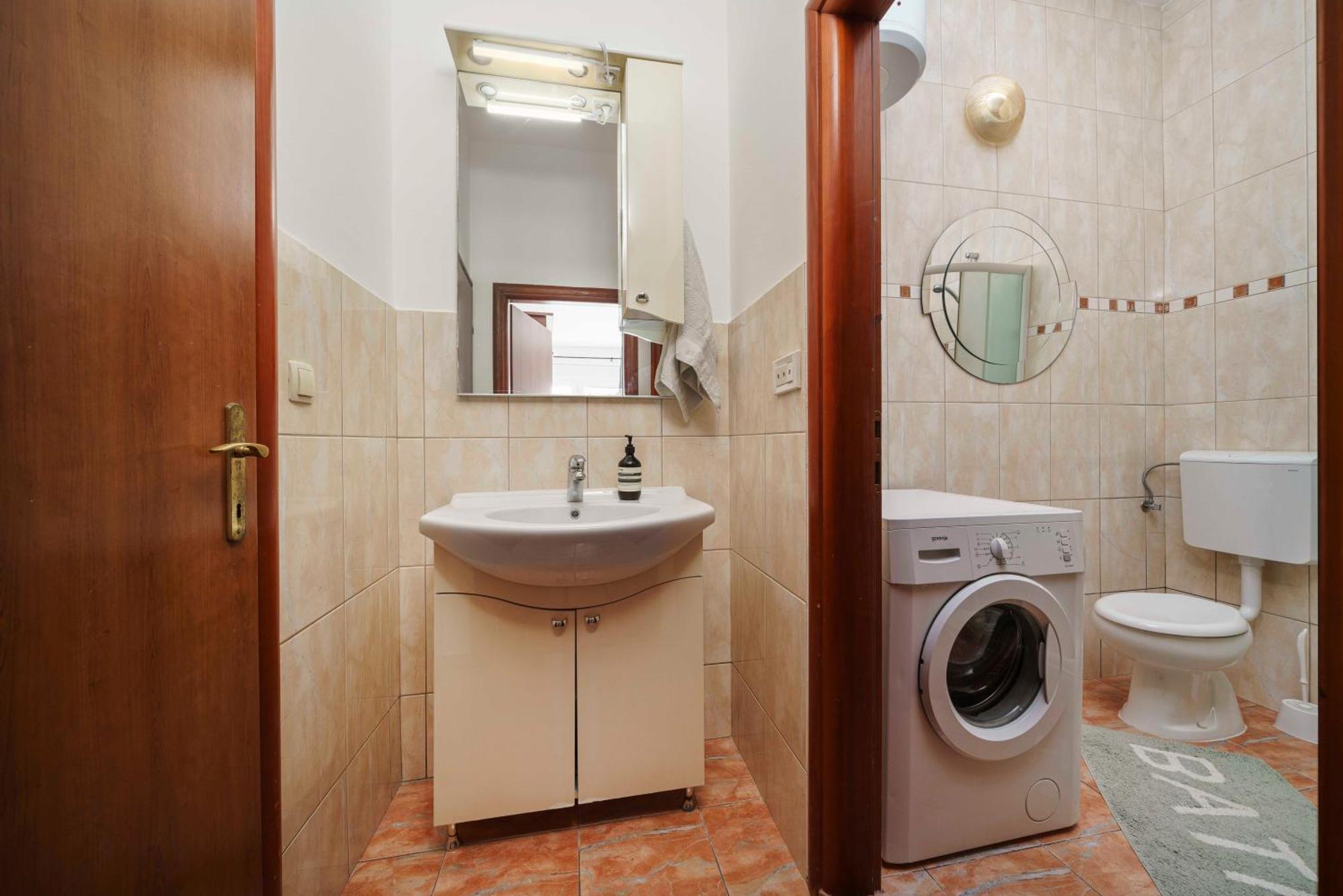 Apartments Vitis - City Centre - Free Parking Vodice Zewnętrze zdjęcie
