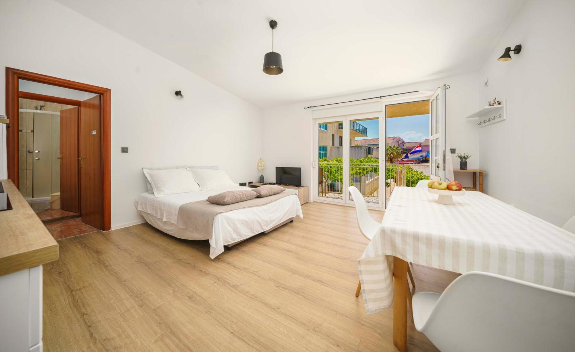 Apartments Vitis - City Centre - Free Parking Vodice Zewnętrze zdjęcie
